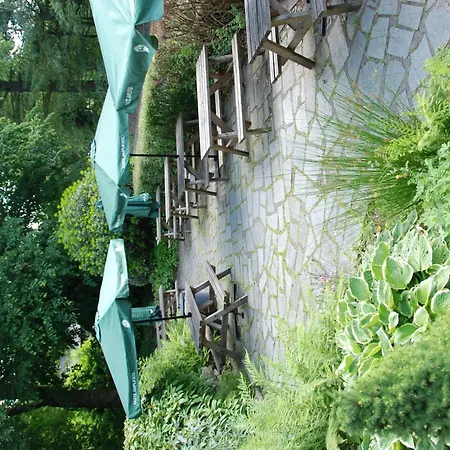 فندق مبيت وإفطار Badger Bar 3*