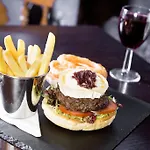 Badger Bar 3* אמבלסייד